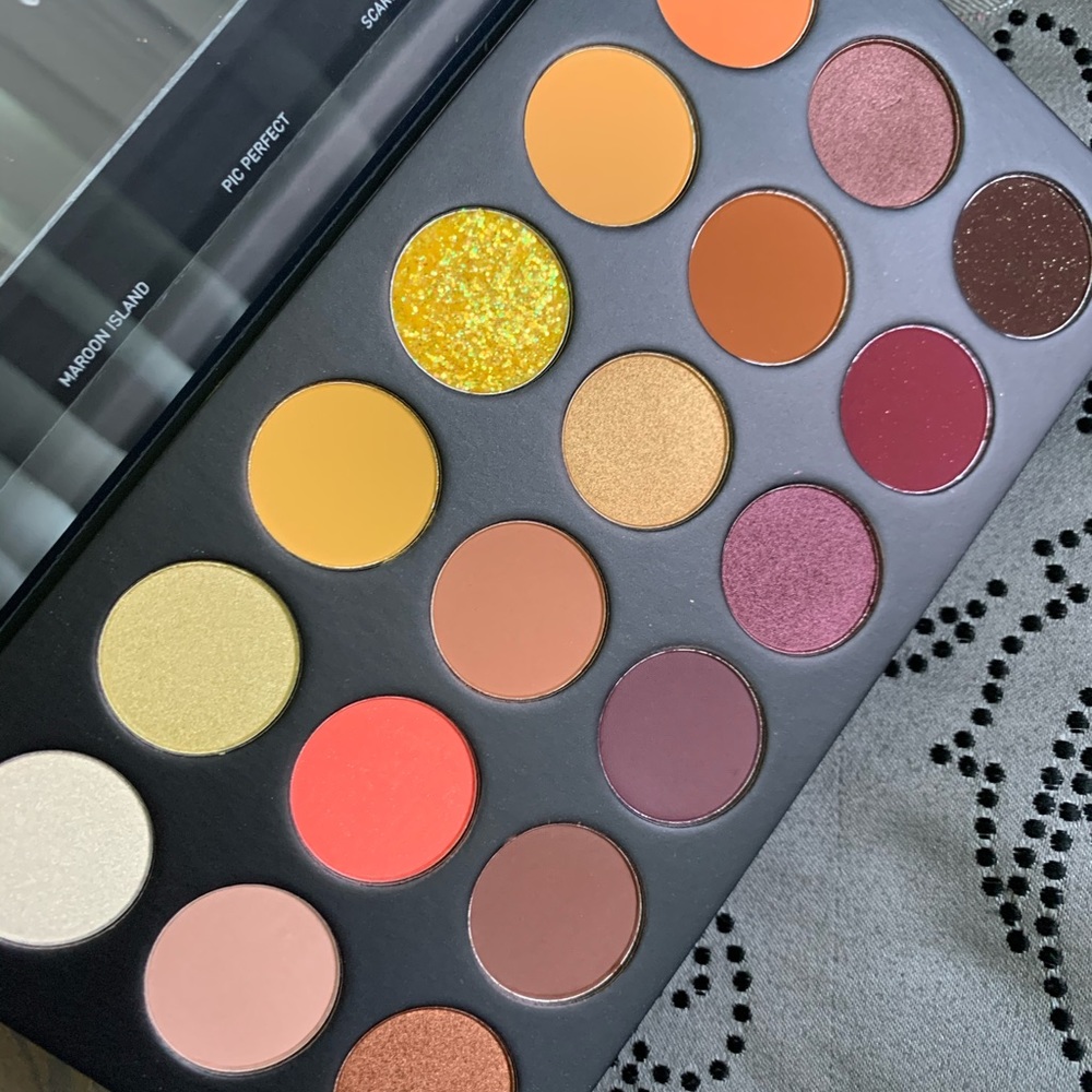Morphe Fall Into Frost
